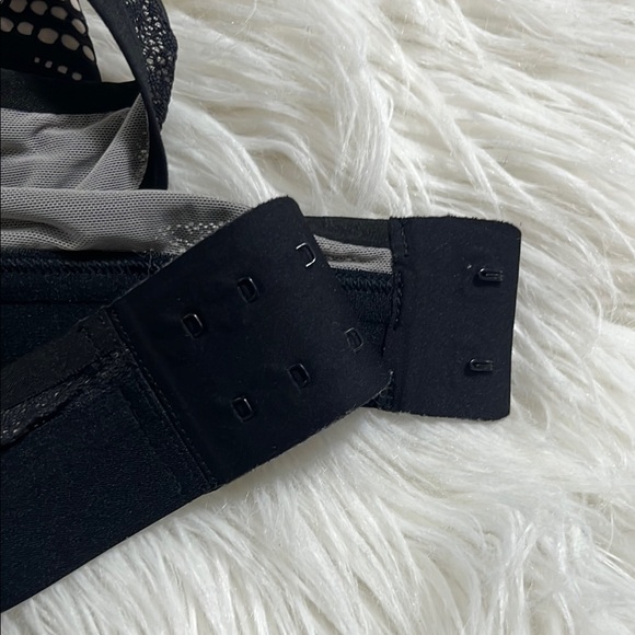 Lululemon Awake to Lace Bra - Picture 9 of 12